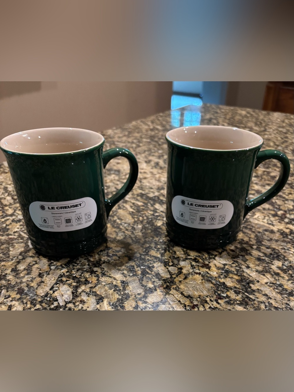 NWT-Le Creuset 14oz Ceramic Mug in Artichoke-Set of 2